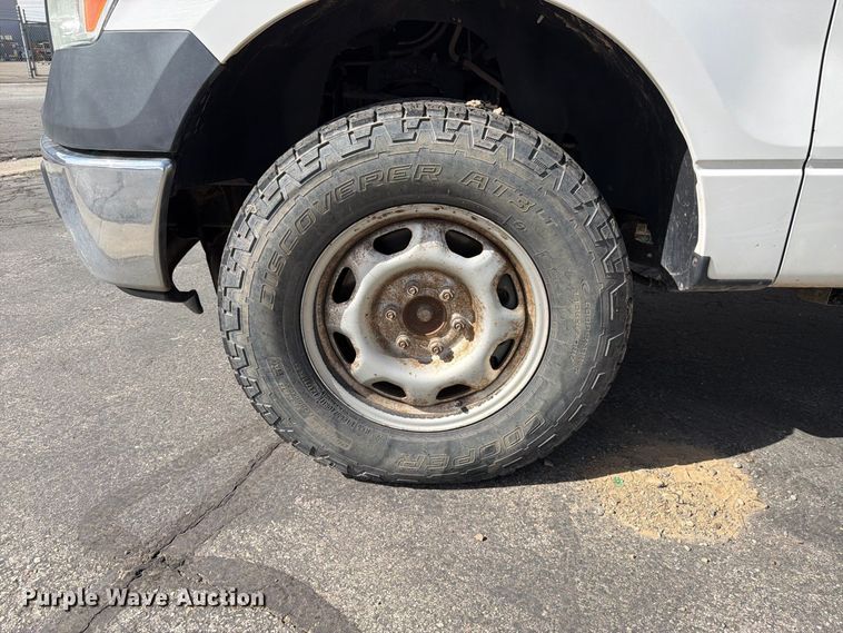 image for item FK4642 2012 Ford F150 XL Ext. Cab pickup truck