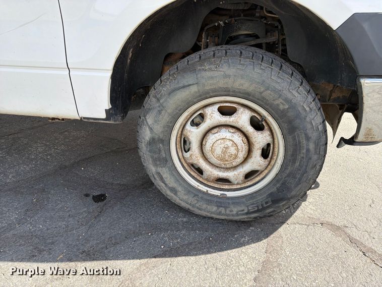 image for item FK4642 2012 Ford F150 XL Ext. Cab pickup truck