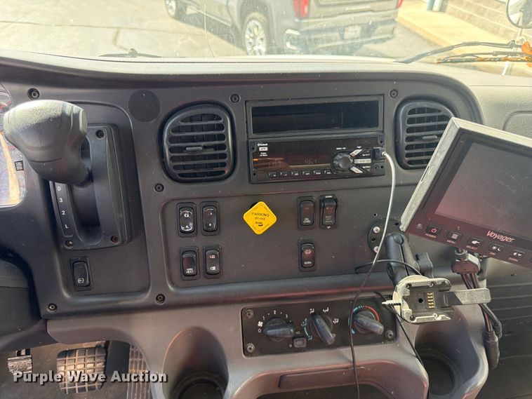 image for item FK4644 2020 Freightliner Business Class M2 side curtain box truck  