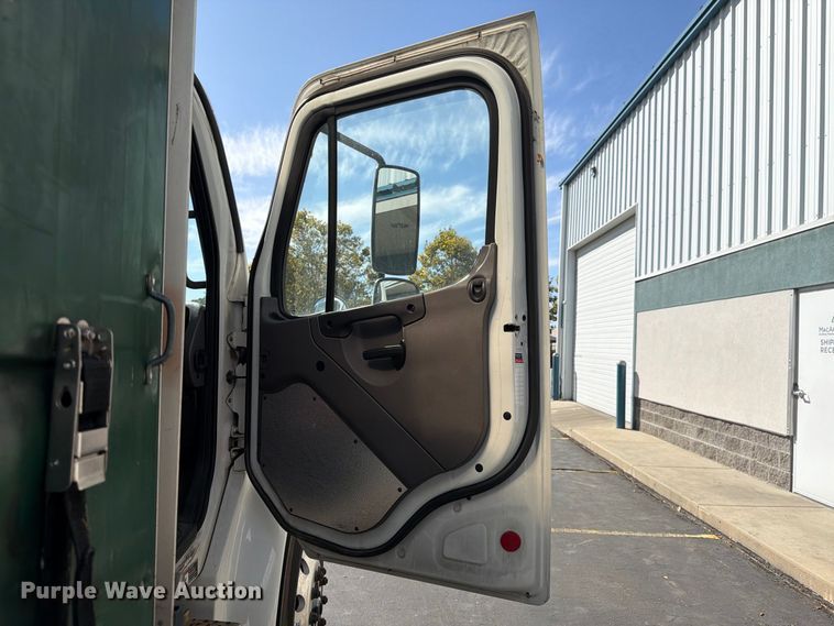 image for item FK4644 2020 Freightliner Business Class M2 side curtain box truck  
