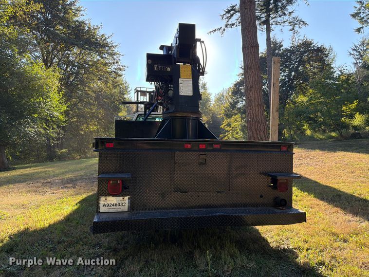 image for item FK4645 2001 Chevrolet C7 bucket truck