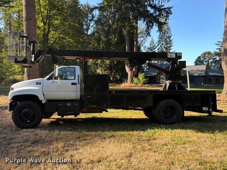 image for item FK4645 2001 Chevrolet C7 bucket truck