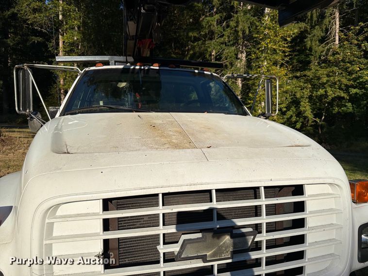 image for item FK4645 2001 Chevrolet C7 bucket truck