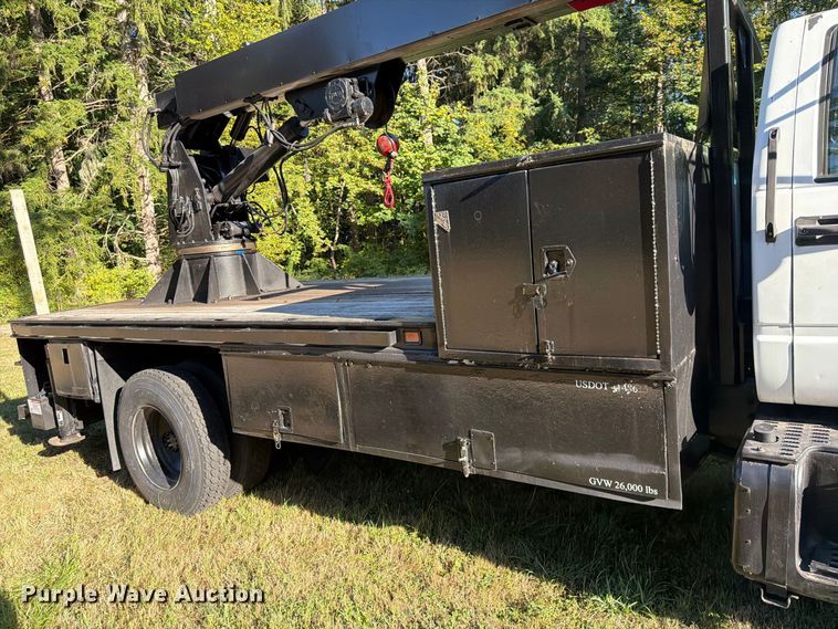 image for item FK4645 2001 Chevrolet C7 bucket truck