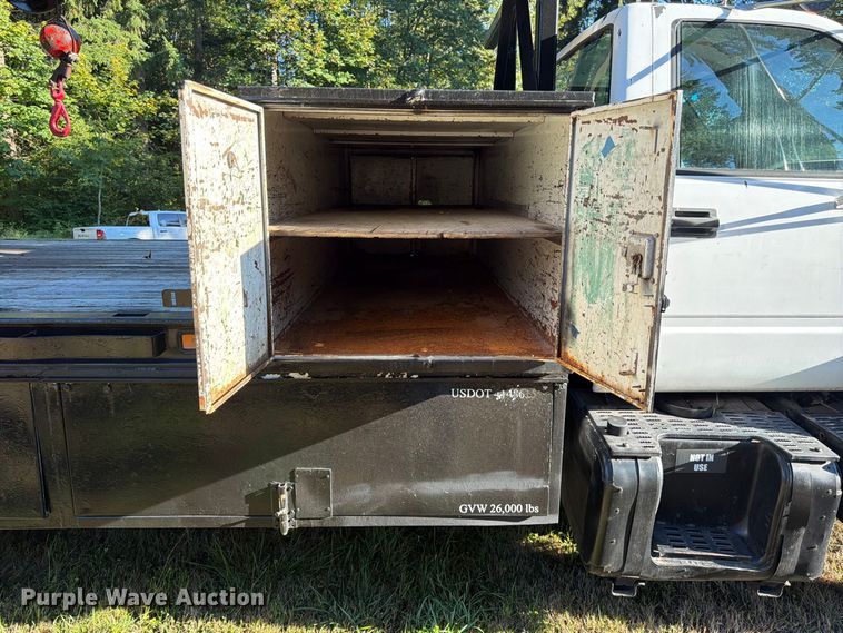 image for item FK4645 2001 Chevrolet C7 bucket truck