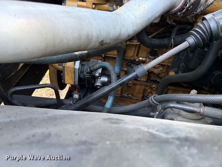 image for item FK4645 2001 Chevrolet C7 bucket truck