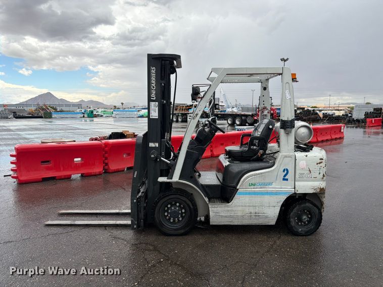image for item FK4646 2017 UniCarriers PF50 forklift