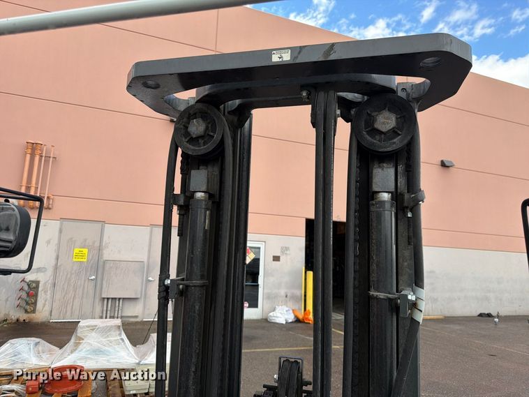 image for item FK4647 2017 UniCarriers PF50 forklift