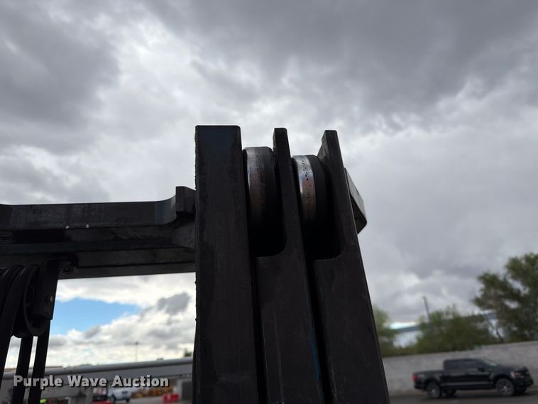 image for item FK4647 2017 UniCarriers PF50 forklift