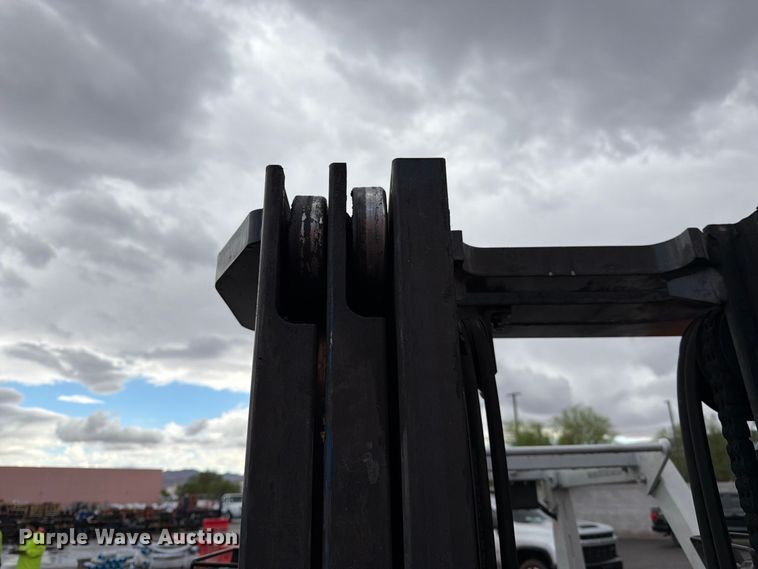 image for item FK4647 2017 UniCarriers PF50 forklift