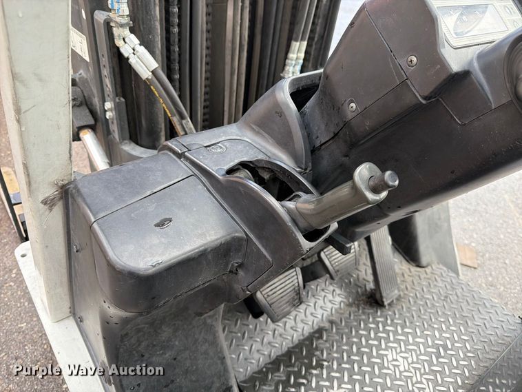 image for item FK4647 2017 UniCarriers PF50 forklift