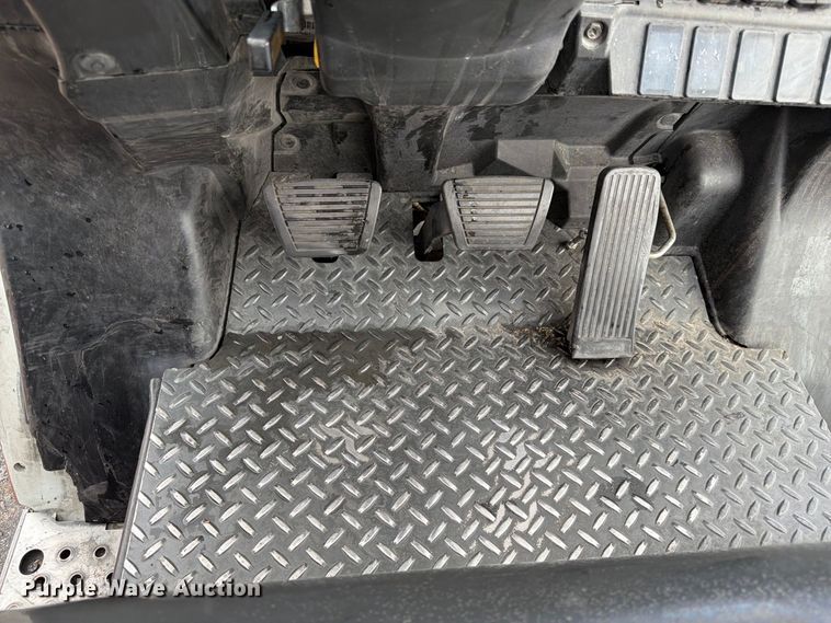 image for item FK4647 2017 UniCarriers PF50 forklift