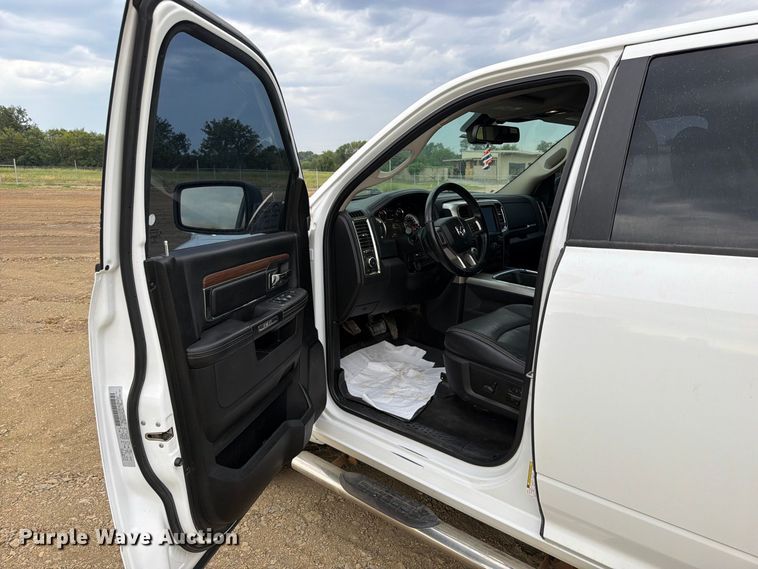 image for item FK5085 2018 RAM 1500 Laramie Crew Cab pickup truck