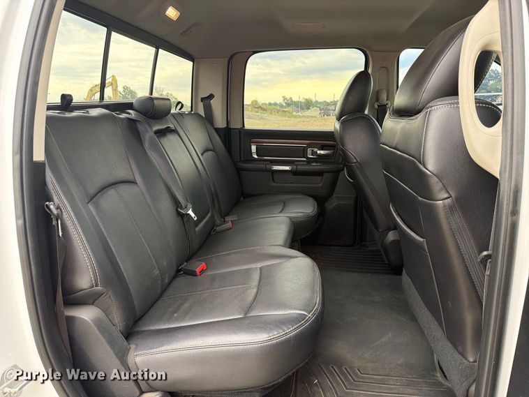 image for item FK5085 2018 RAM 1500 Laramie Crew Cab pickup truck