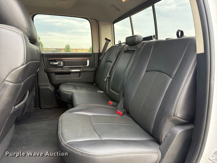 image for item FK5085 2018 RAM 1500 Laramie Crew Cab pickup truck