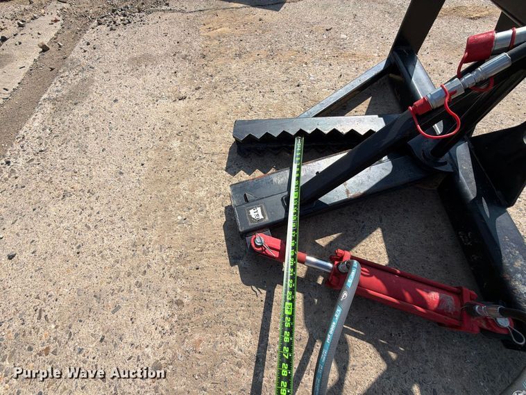 image for item FK5224 Industrias America skid steer tree shear
