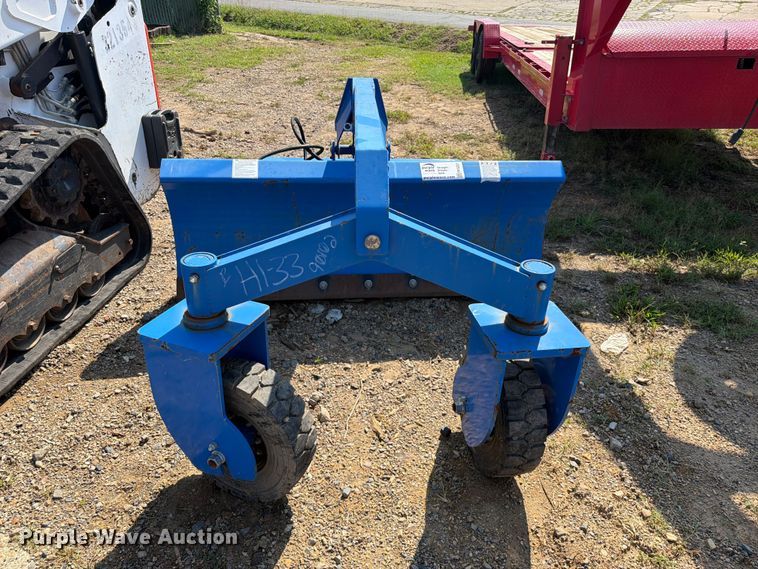 Topcat SSSG72 skid steer dozer blade