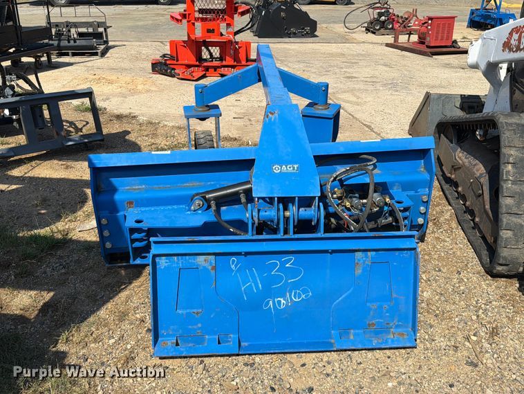 image for item FK5227 Topcat SSSG72 skid steer dozer blade