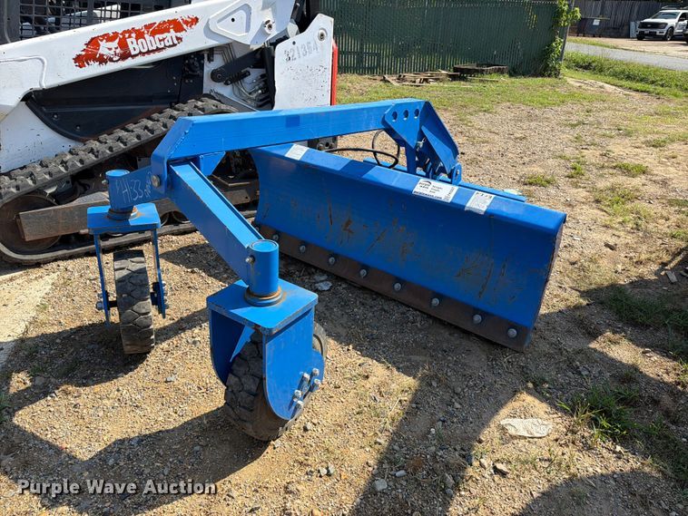 image for item FK5227 Topcat SSSG72 skid steer dozer blade