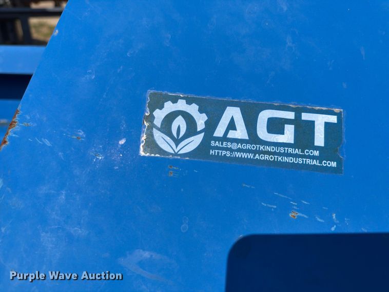 image for item FK5227 Topcat SSSG72 skid steer dozer blade