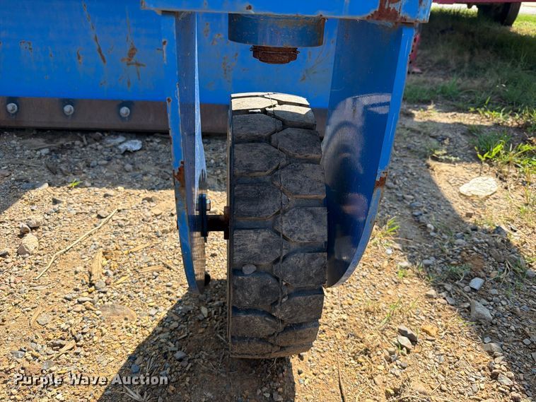image for item FK5227 Topcat SSSG72 skid steer dozer blade