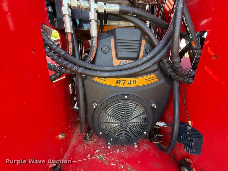 image for item FK5229 2024 Valley Pioneer SCL850 compact utility loader