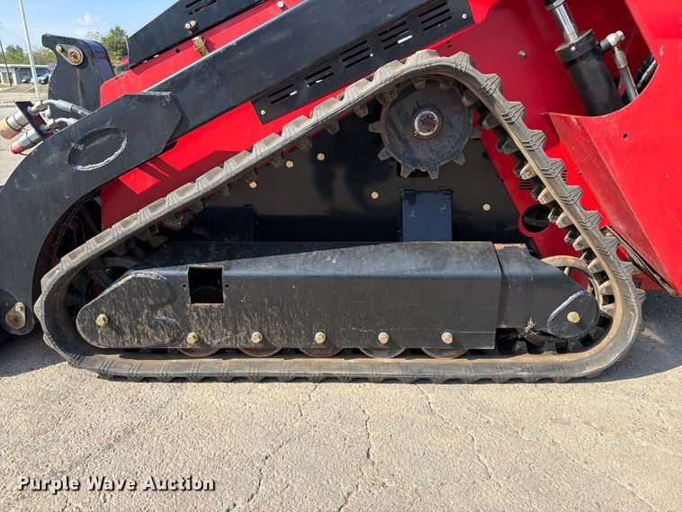 image for item FK5229 2024 Valley Pioneer SCL850 compact utility loader