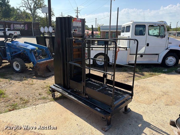 image for item FK5234 Workforce XLT1571 vertical lift