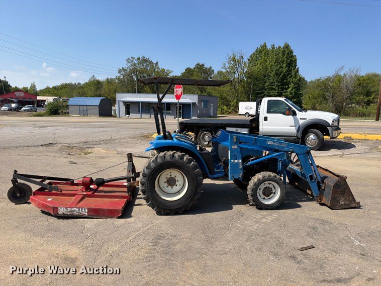 image for item FK5236 New Holland TC29 MFWD tractor