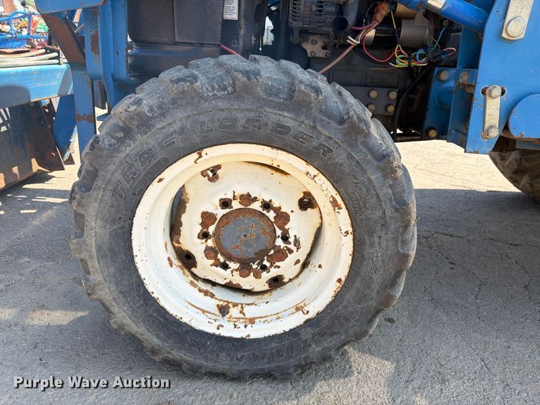 image for item FK5236 New Holland TC29 MFWD tractor