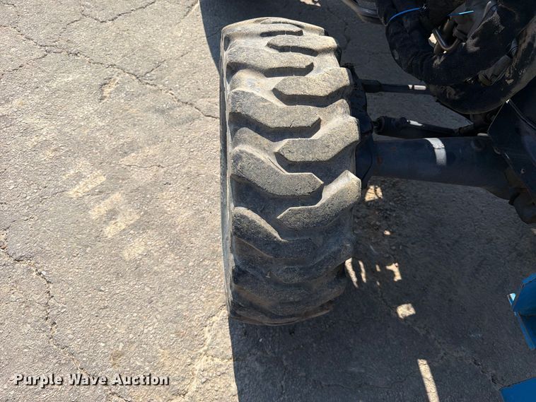 image for item FK5236 New Holland TC29 MFWD tractor