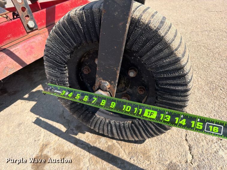 image for item FK5236 New Holland TC29 MFWD tractor
