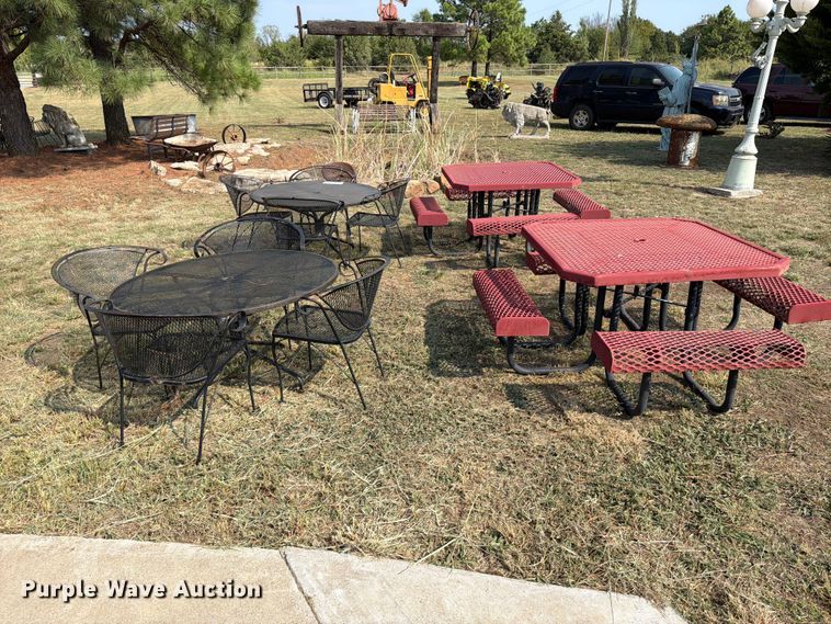 (4) Picnic Table Sets