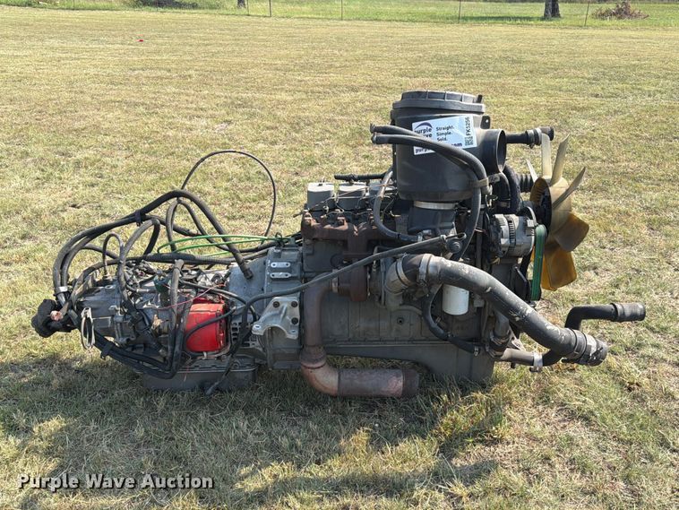 image for item FK5256 1994 Cummins B5.9-190 engine