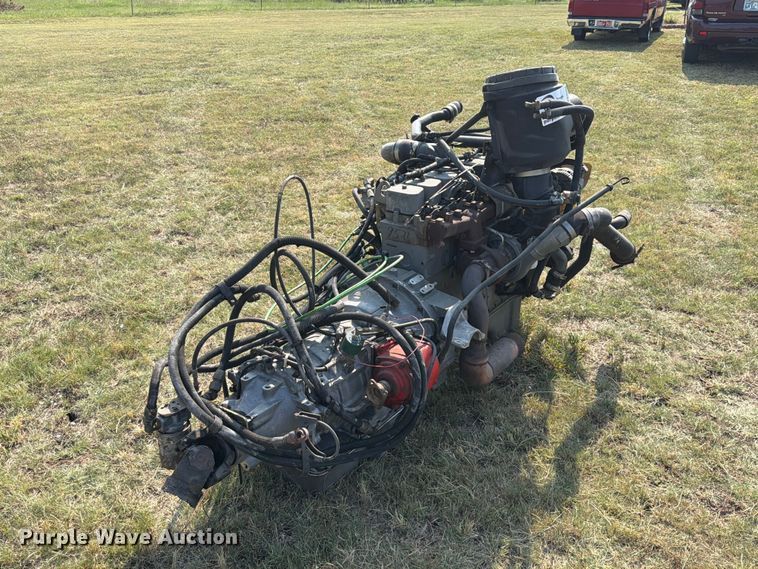 image for item FK5256 1994 Cummins B5.9-190 engine