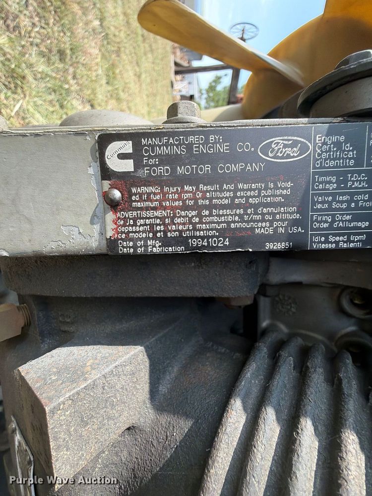 image for item FK5256 1994 Cummins B5.9-190 engine