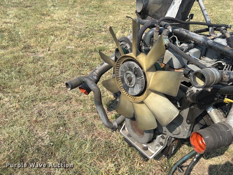image for item FK5256 1994 Cummins B5.9-190 engine