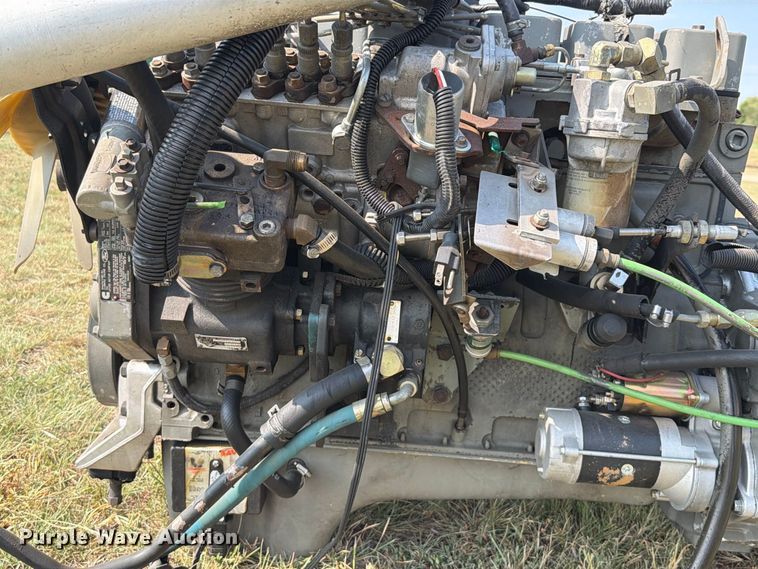image for item FK5256 1994 Cummins B5.9-190 engine