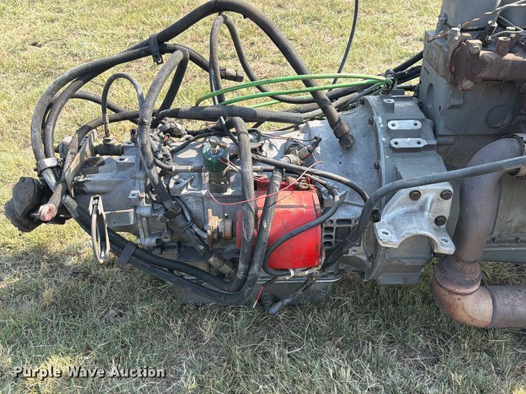image for item FK5256 1994 Cummins B5.9-190 engine
