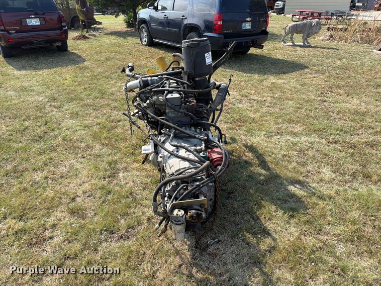 image for item FK5257 1994 Cummins B5.9-190 engine