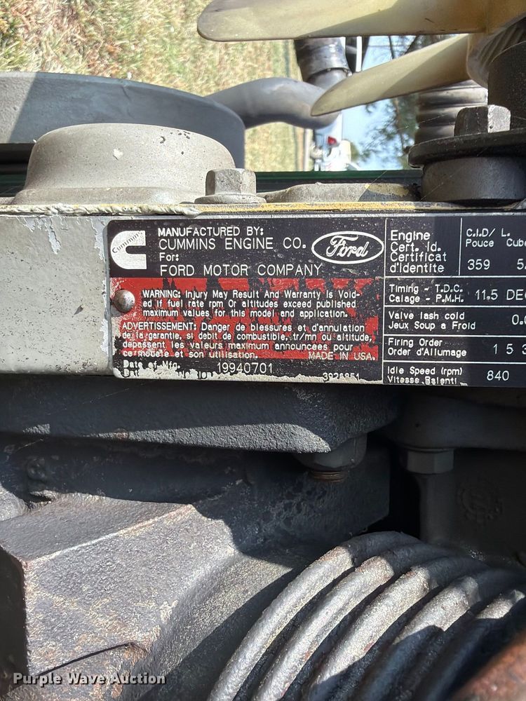image for item FK5257 1994 Cummins B5.9-190 engine