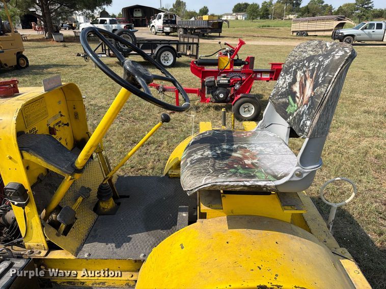 image for item FK5259 Clarktor aircraft tug