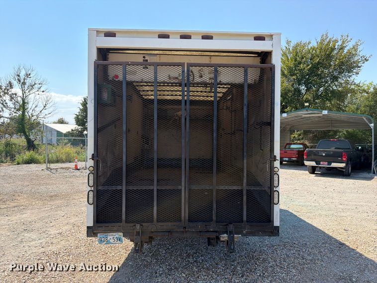 image for item FK5262 2005 Chevrolet W4S042 box truck