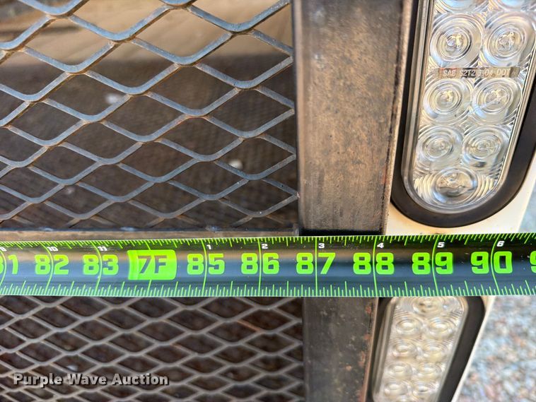 image for item FK5262 2005 Chevrolet W4S042 box truck