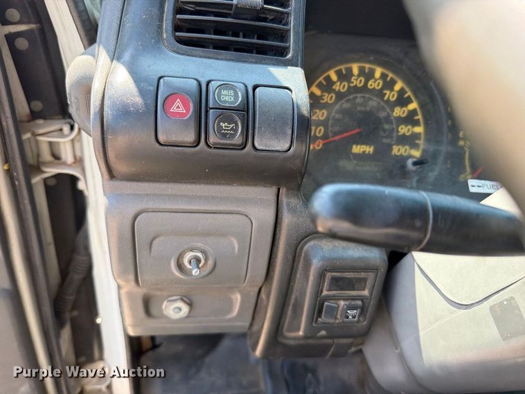image for item FK5262 2005 Chevrolet W4S042 box truck