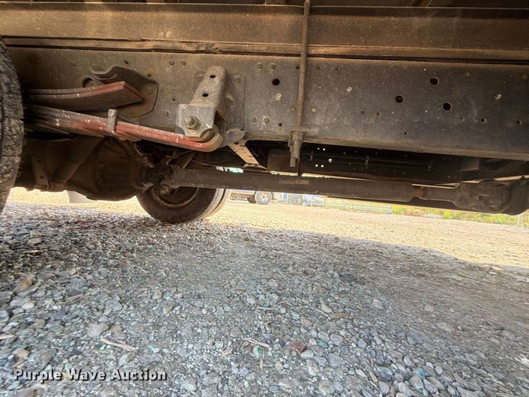 image for item FK5262 2005 Chevrolet W4S042 box truck