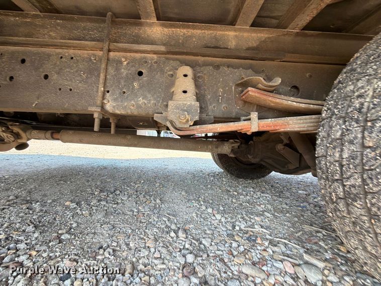 image for item FK5262 2005 Chevrolet W4S042 box truck
