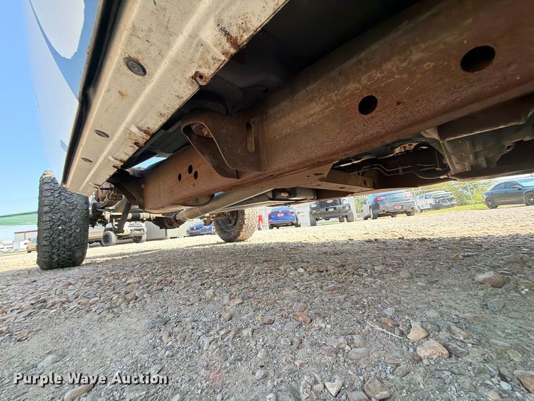 image for item FK5263 2013 Chevrolet Silverado 1500 Crew Cab pickup truck cab and chassis