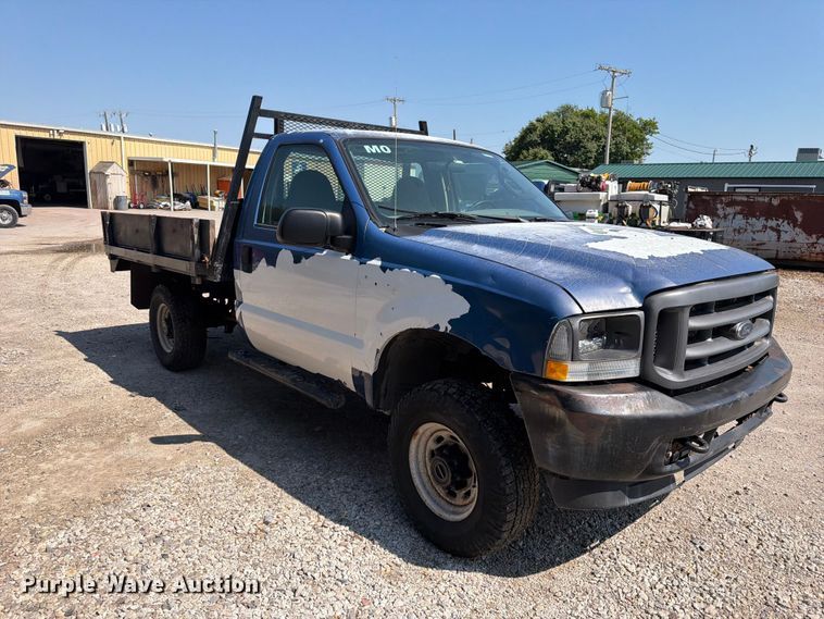 image for item FK5264 2004 Ford F250 Super Duty flatbed pickup truck