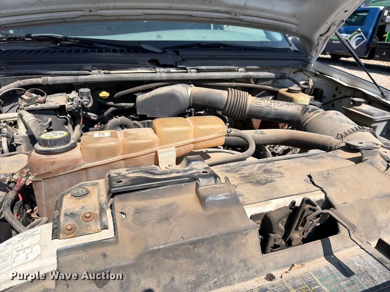 image for item FK5264 2004 Ford F250 Super Duty flatbed pickup truck